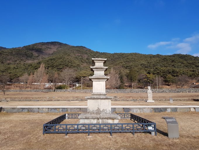 문화재청, ‘보령 성주사지 동 삼층석탑’ 보물 지정 예고