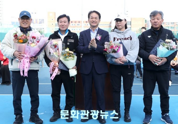 고양특례시장기 테니스대회 열려…동호인 530여 명 코트 위 열전