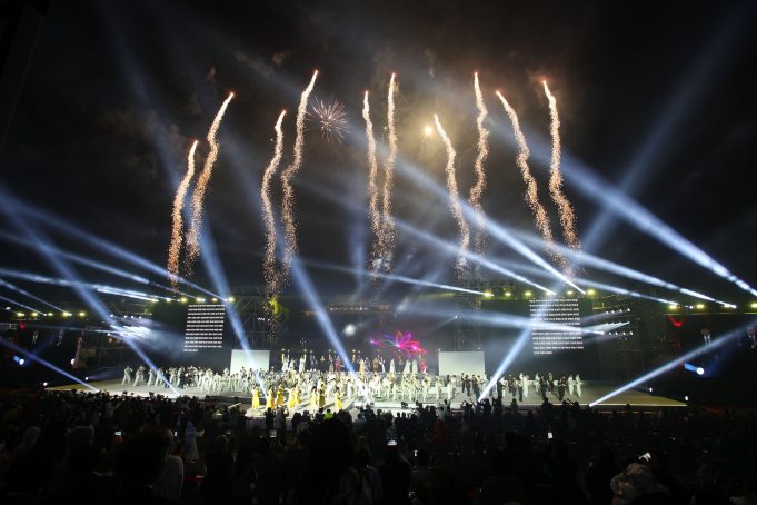 영남루에 울려 퍼질 아리랑…밀양, 68회 축제로 봄 물들인다