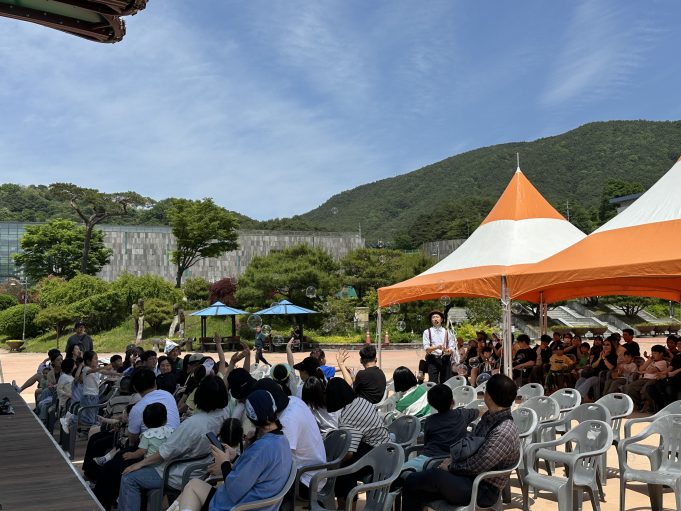 5월 주말마다 놀거리 가득…합천 대장경테마파크 봄 이벤트 개막