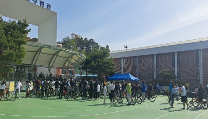 옥천군 자전거의 날 행사 개최…도심 누비는 9km 라이딩 준비