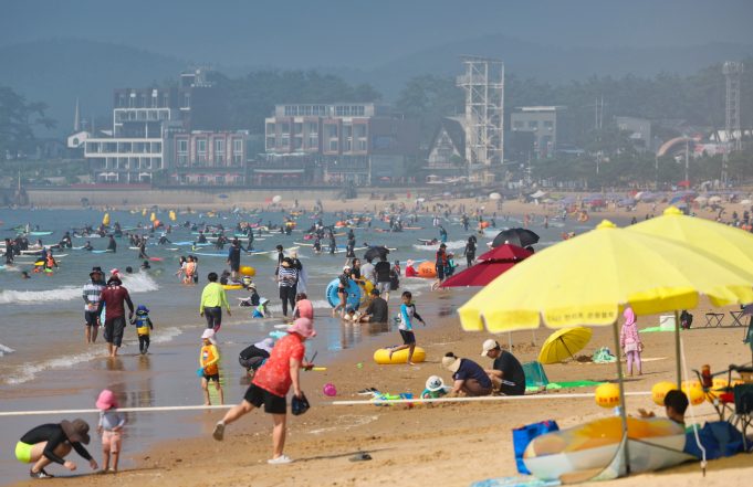 만리포부터 꽃지까지… 태안 21개 해수욕장, 여름 손님맞이 본격 준비