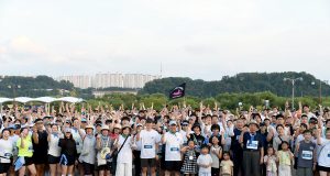 한여름 밤 낙동강변 물들인 발걸음… 안동시 ‘2026 달빛걷기대회’ 성황리 폐막