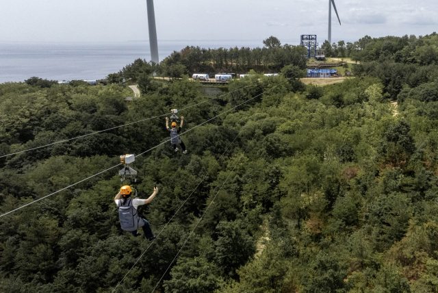 742m 상공서 펼쳐지는 푸른 동해… 영덕 ‘별파랑 집라인’ 11일 다시 날아오른다